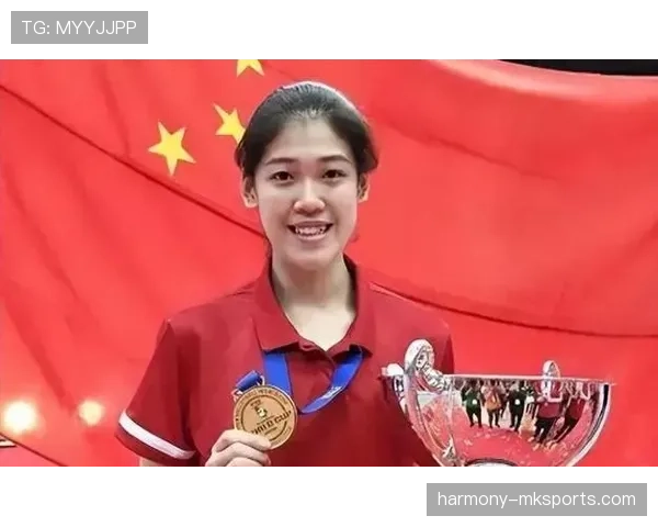 李盈莹训练完直接拎爱马仕去吃人均三千的日料？